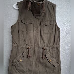 American Rag Olive Sleeveless Zip Up Vest